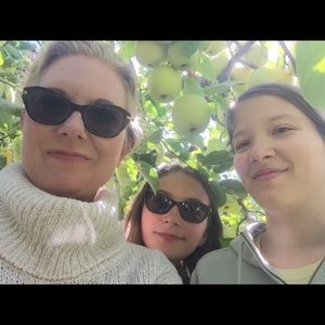 Meet your Posher, Heather